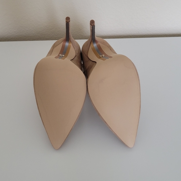 Sam Edelman Dorinda T-Strap Suede Pump in Tan Size 5M - Picture 6 of 6